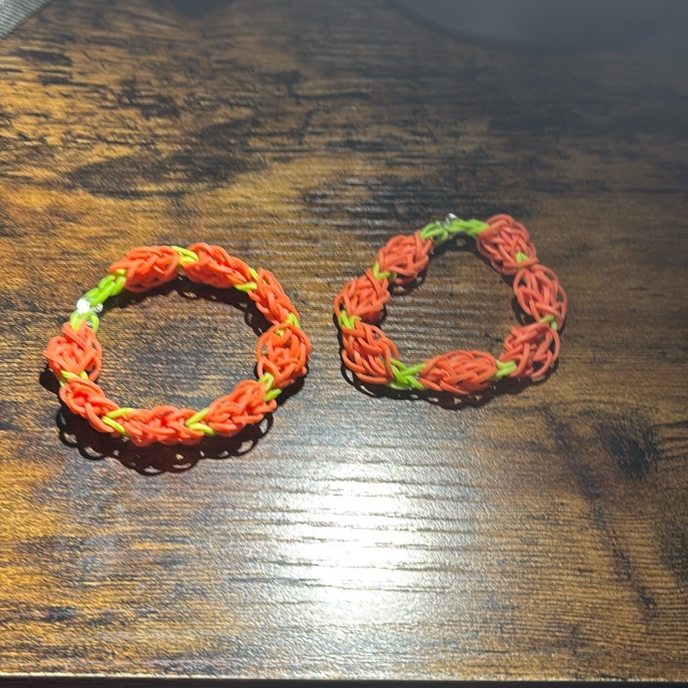 💜 Rainbow Loom handcrafted Bracelets